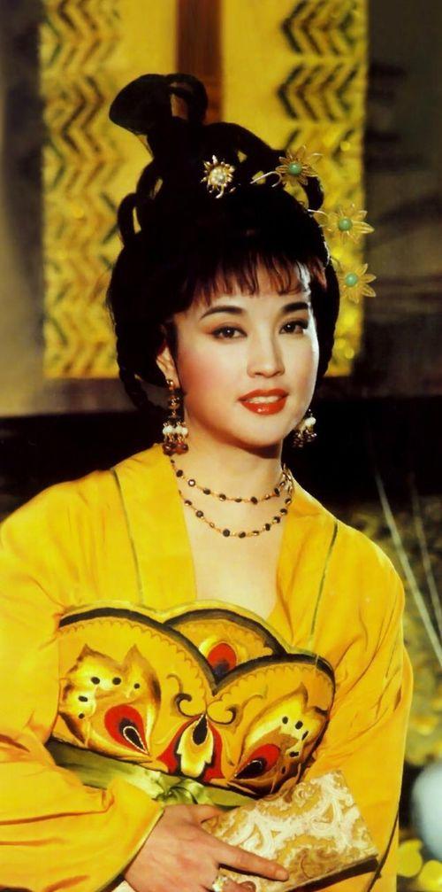 国产古装三级片,揭秘古代宫廷三级片的神秘面纱  第3张